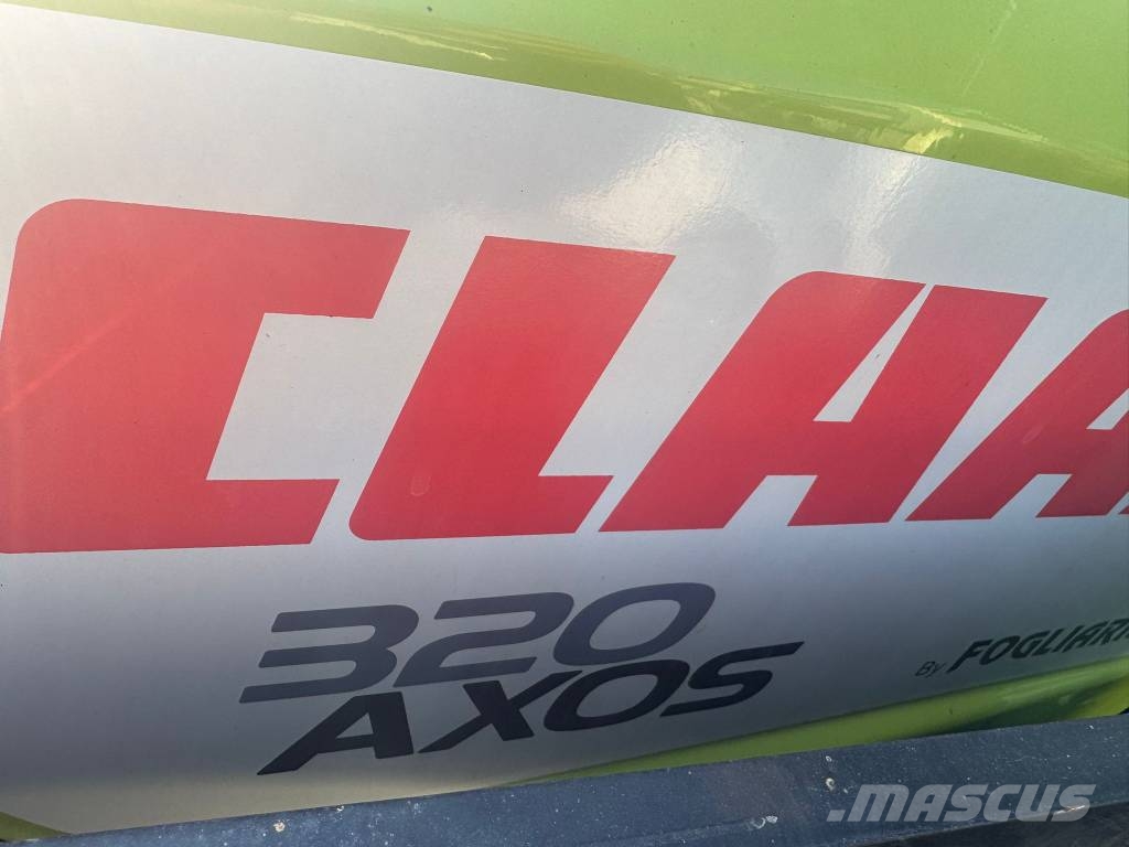 CLAAS Axos 320 Трактора