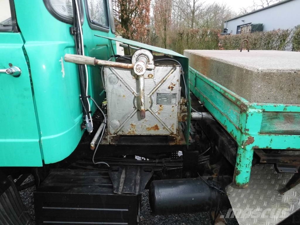 Unimog 406 トラクター