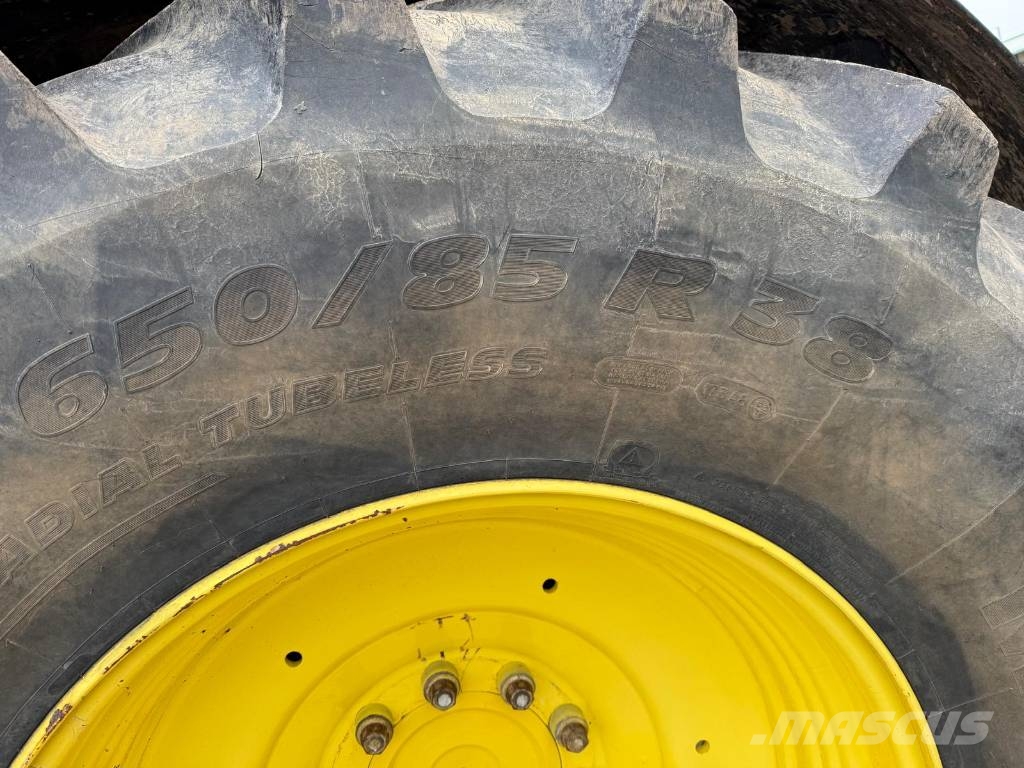 John Deere 6195 R Traktorji