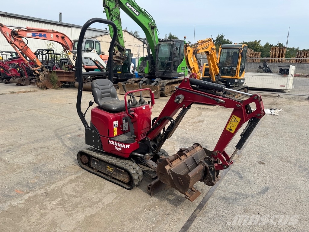 Yanmar SV08 (1F081) حفارات صغيرة أقل من 7 طن (حفارات صغيرة)