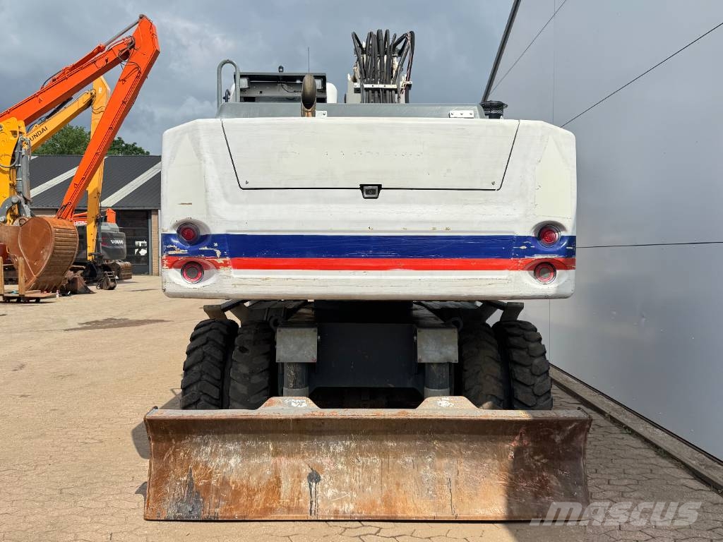 Liebherr A920 - Wimmer ROTO / Triple Boom Excavadoras de ruedas