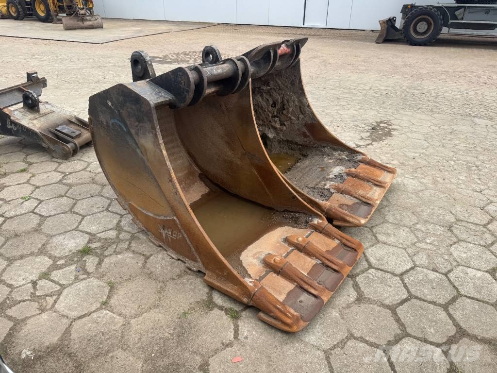 Liebherr A920 - Wimmer ROTO / Triple Boom Excavadoras de ruedas