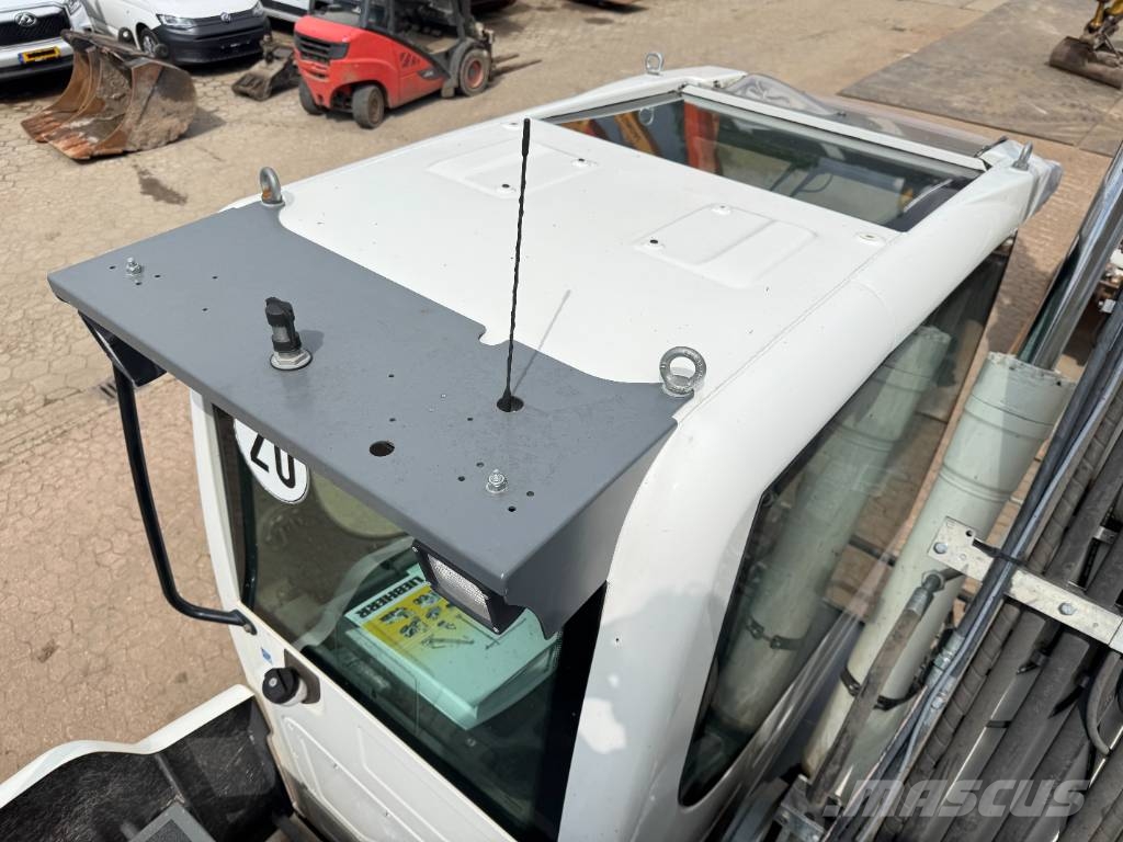 Liebherr A920 - Wimmer ROTO / Triple Boom Excavadoras de ruedas