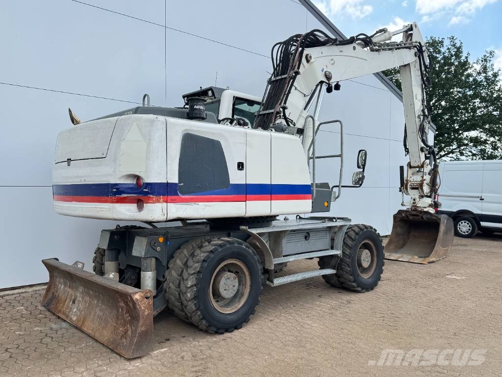Liebherr A920 - Wimmer ROTO / Triple Boom Excavadoras de ruedas