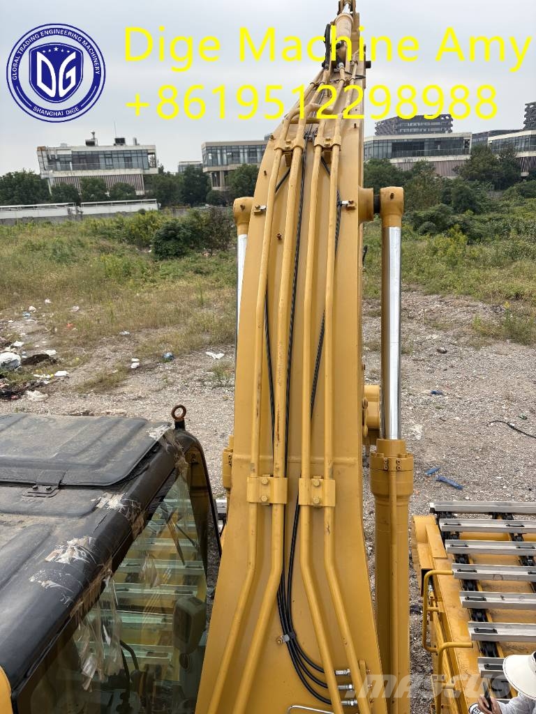 CAT 320CL 水陆两栖挖掘机
