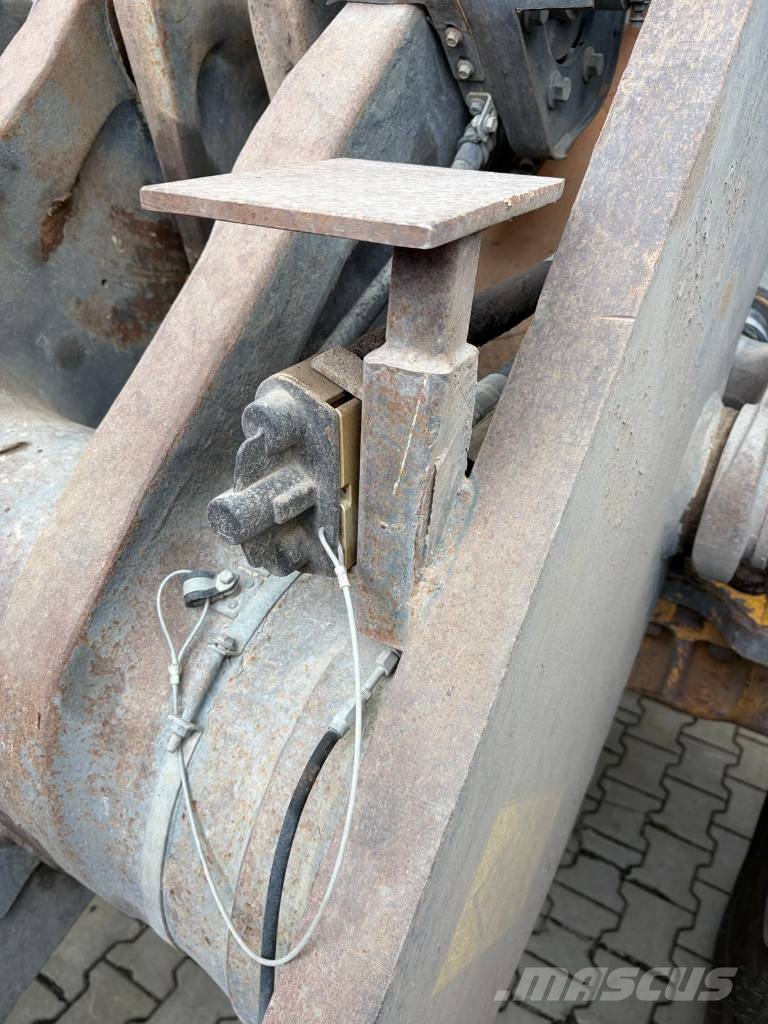 Volvo L 180 H Wielladers