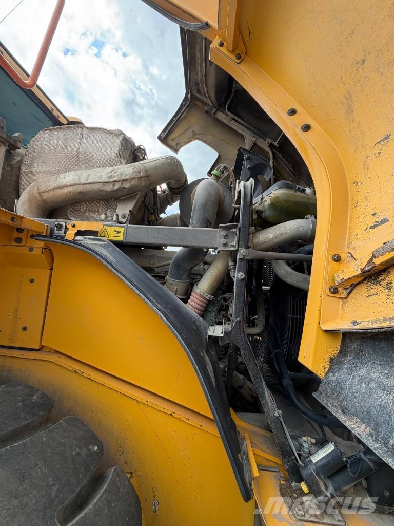 Volvo L 180 H Wielladers