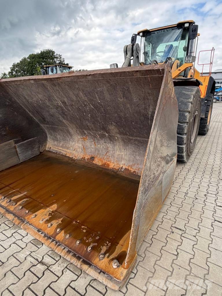 Volvo L 180 H Wielladers