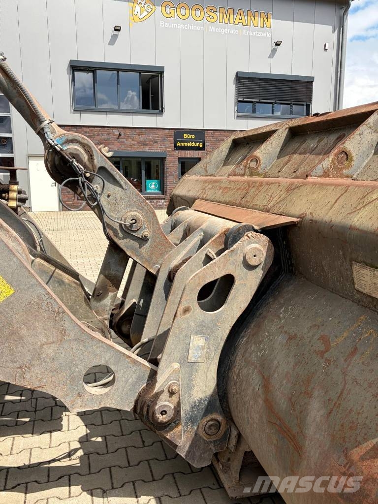 Volvo L 180 H Wielladers
