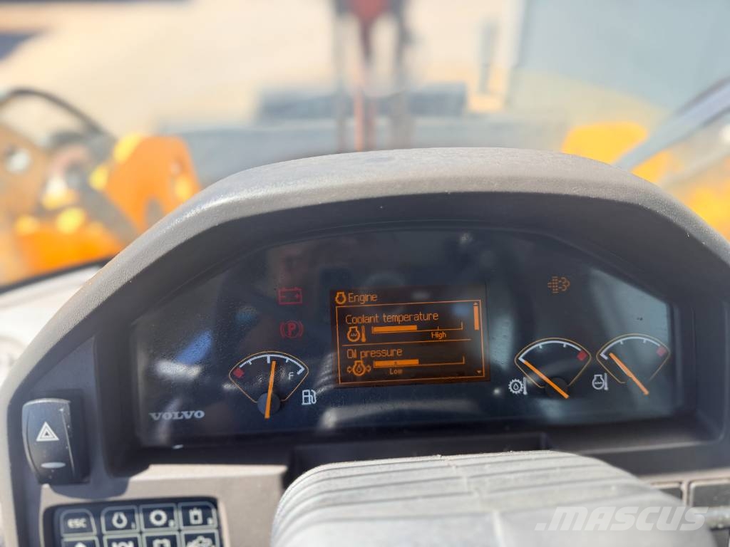 Volvo L90G Pyöräkuormaajat