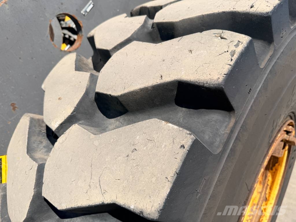 Volvo L90G Pyöräkuormaajat