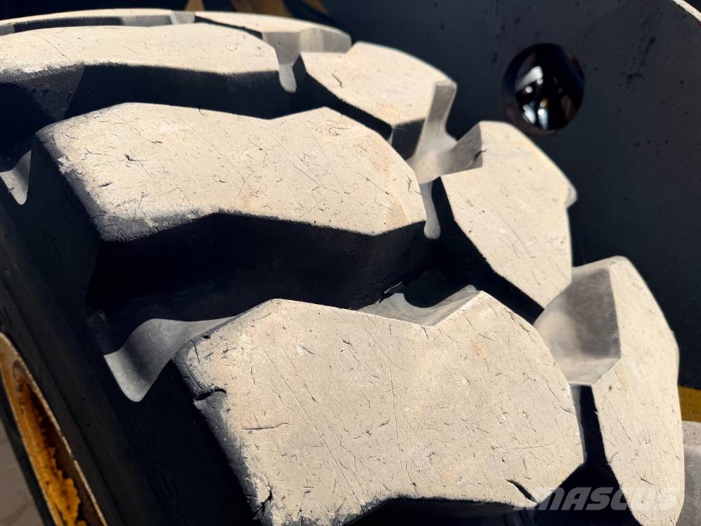 Volvo L90G Pyöräkuormaajat