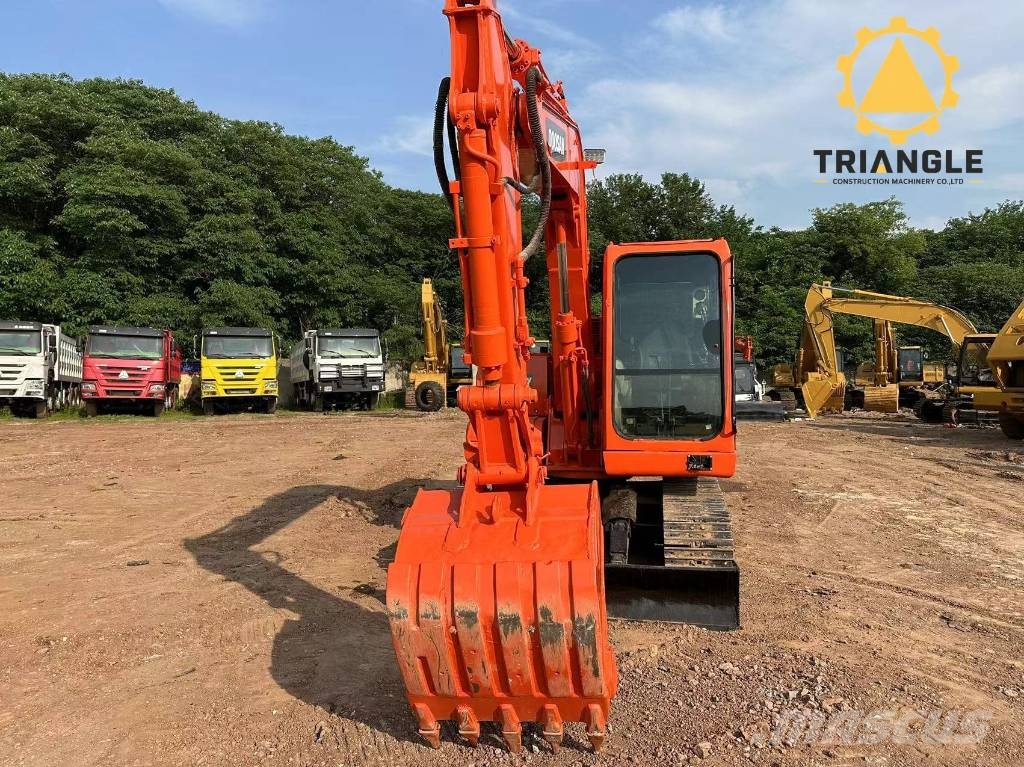 Doosan DH 80 Bagri goseničarji