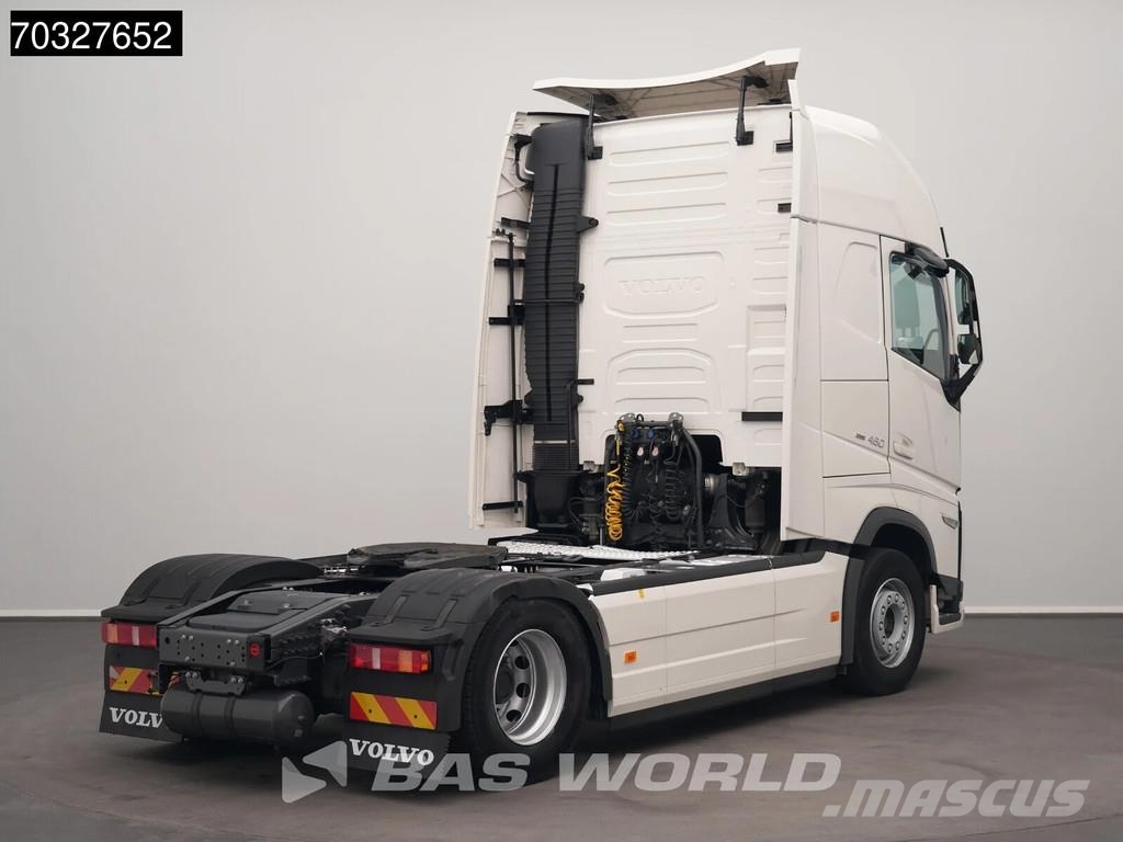 Volvo FH 460 4X2 XL 2xTanks VEB+ I-ParkCool ACC 中古トラクターヘッド | トレーラーヘッド