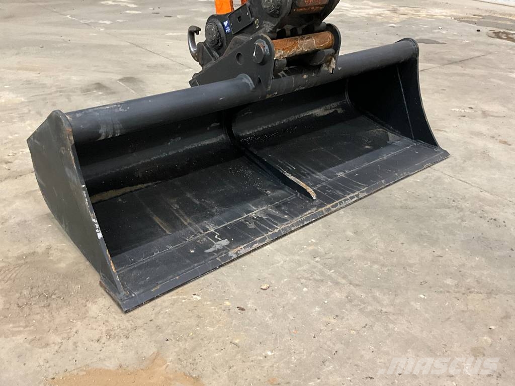 Komatsu PC 80 MR-3 Midibagger 7t - 12t