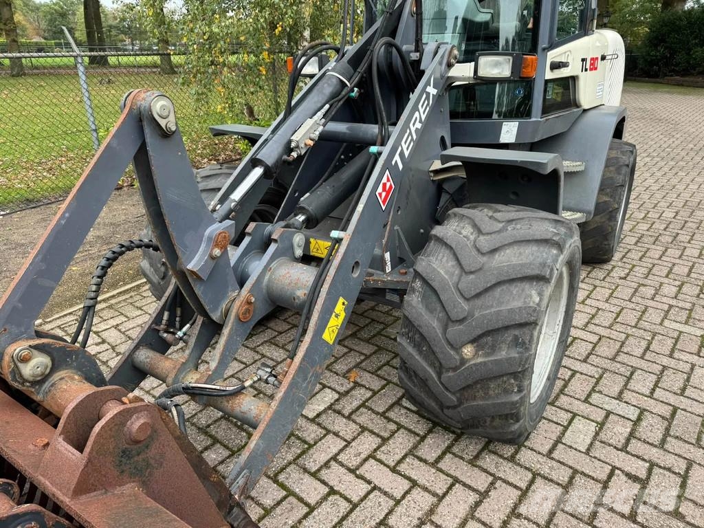 Terex TL80 Shovel loader Iekrāvēji uz riteņiem
