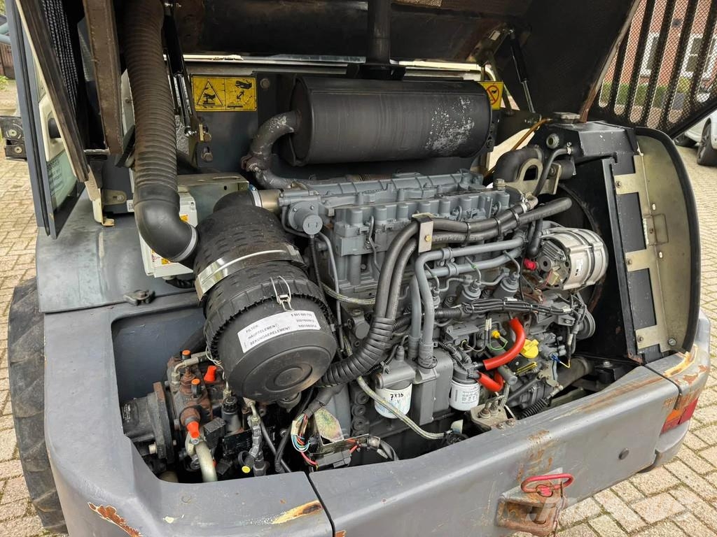 Terex TL80 Shovel loader Iekrāvēji uz riteņiem