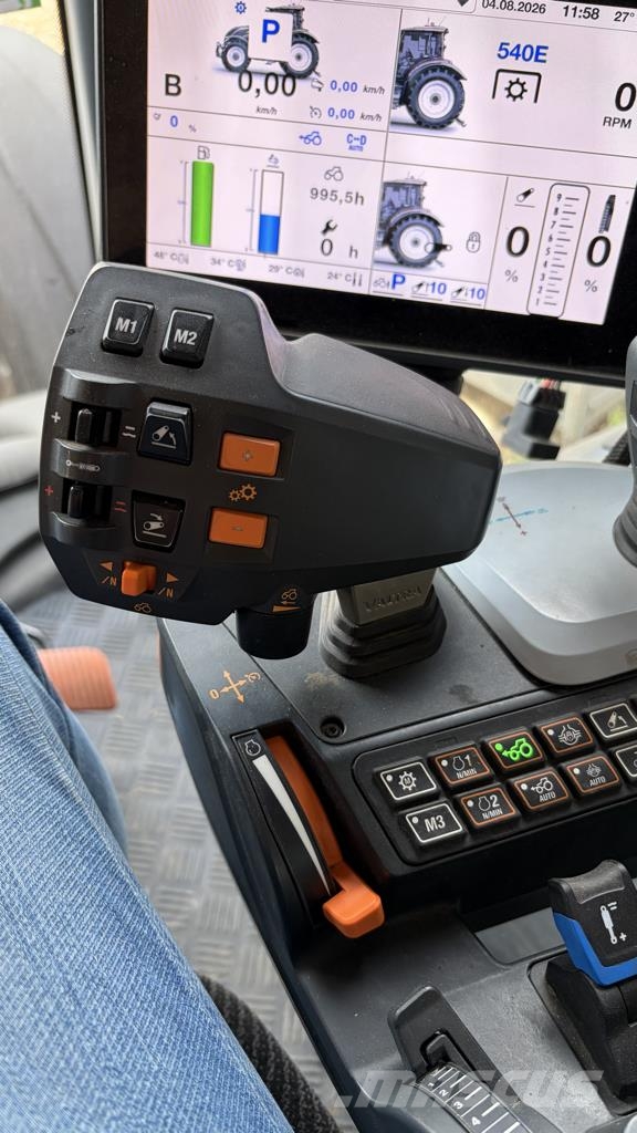 Valtra T235 DIRECT 曳引機