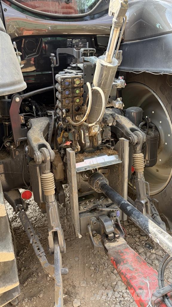 Valtra T235 DIRECT Τρακτέρ