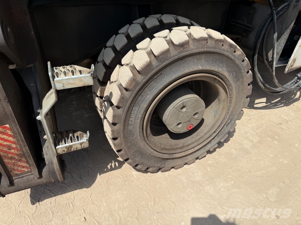 Sennebogen 825M E - 830 - 825E - 825 Electric 廢棄物/工業用操作車