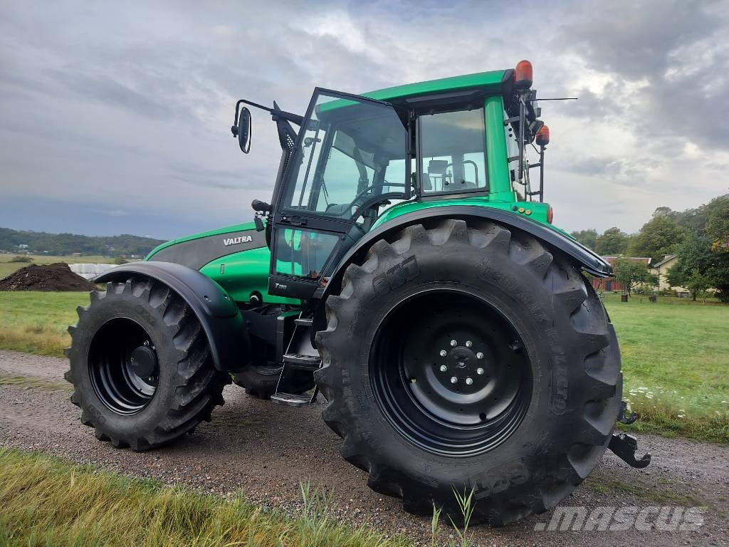 Valtra T 190 Tractoare