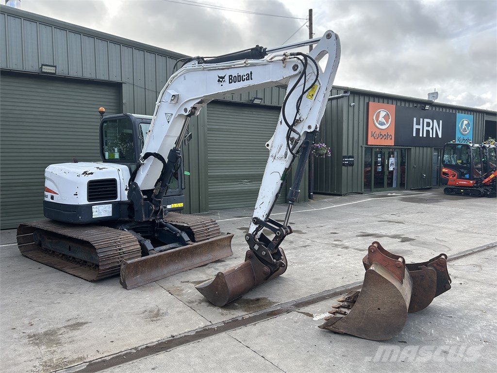 Bobcat E 80 Közepes (midi) kotrók 7 t - 12 t