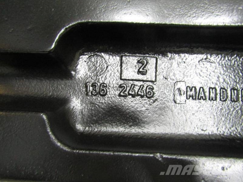 CAT 374D Idler Vikšrai, grandinės ir važiuoklės