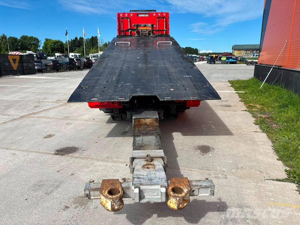 Mercedes-Benz Arocs 3251 8x4 FAS 12TON / 3x WINCH 12t + 20t + 6. مركبات إصلاح الأعطال