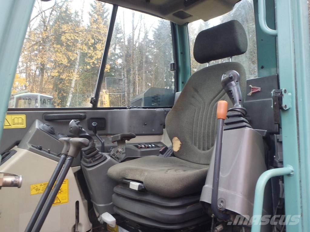 Yanmar SV 100-1 pyörittäjällä Midi bagri 7t – 12t