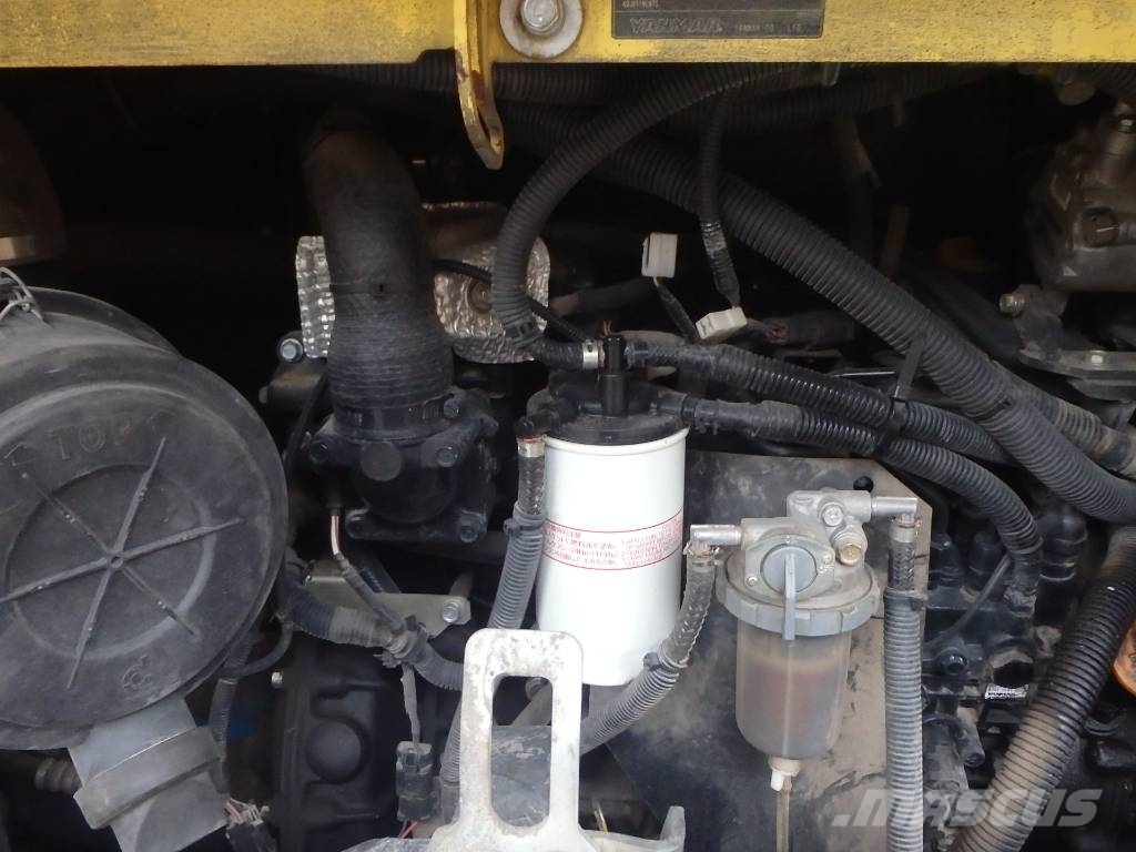 Yanmar SV 100-1 pyörittäjällä Midi bagri 7t – 12t