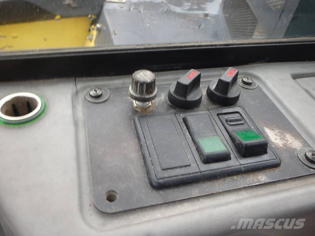 Yanmar SV 100-1 pyörittäjällä Midi bagri 7t – 12t