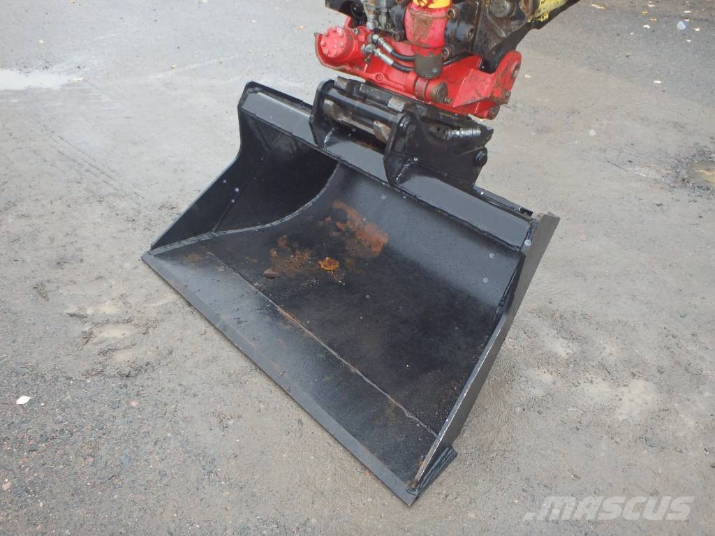 Yanmar SV 100-1 pyörittäjällä Midi bagri 7t – 12t