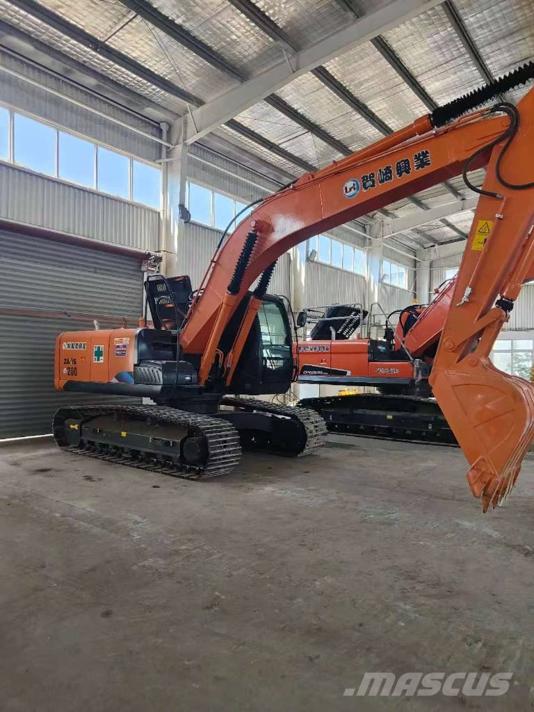 Hitachi ZX 200 Gravemaskiner på larvebånd