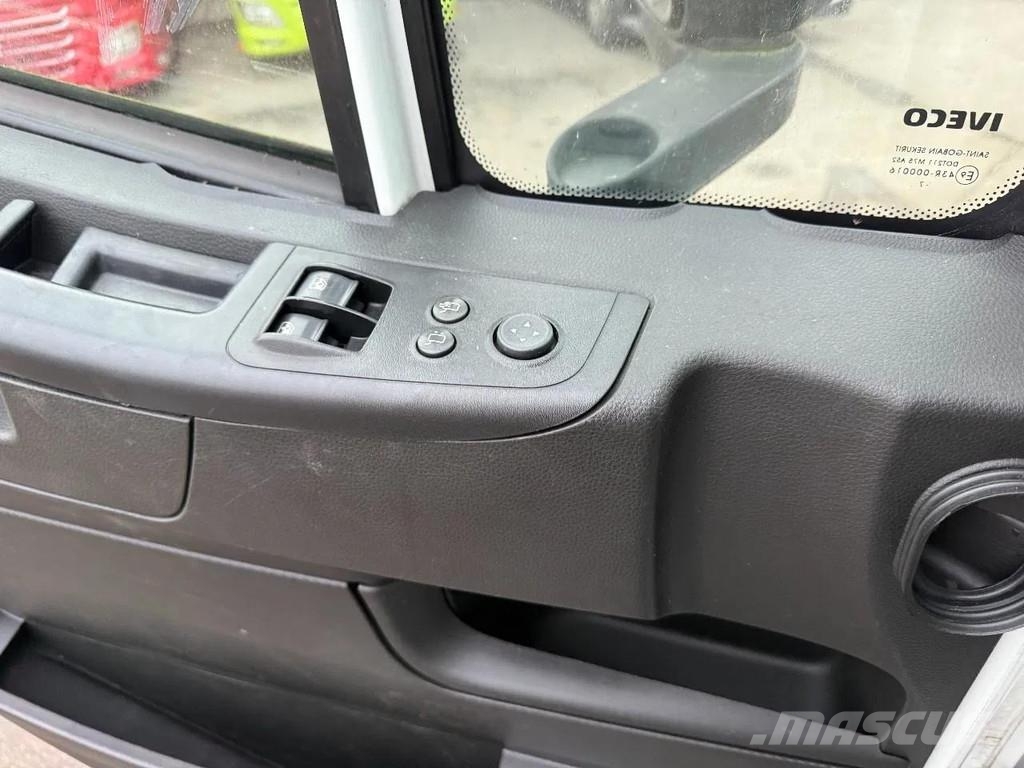 Iveco Trakker 360 6X4 EURO 6 - PALFINGER PK20001 K + REM 平ボディー