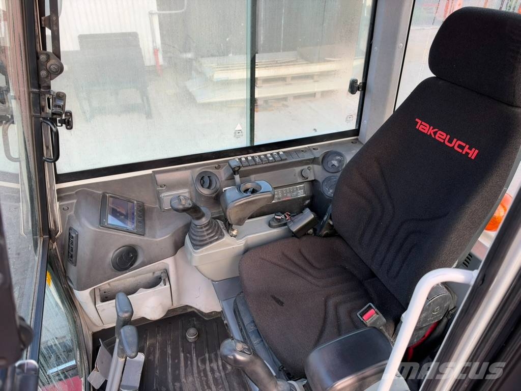 Takeuchi TB 230 3x bucket LED Minibagger < 7t
