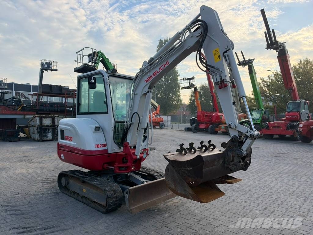 Takeuchi TB 230 3x bucket LED Minibagger < 7t