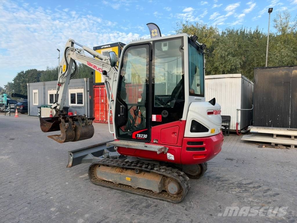 Takeuchi TB 230 3x bucket LED Minibagger < 7t