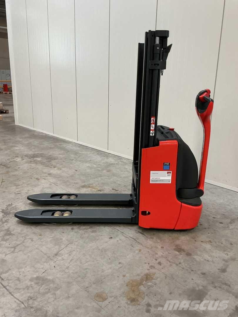 Linde L10B Meeloop stapelaar
