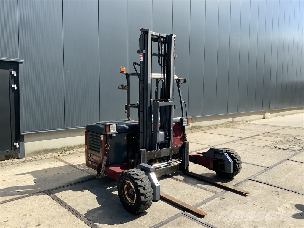 Moffett-kooi M4 25.4 Carrelli elevatori diesel