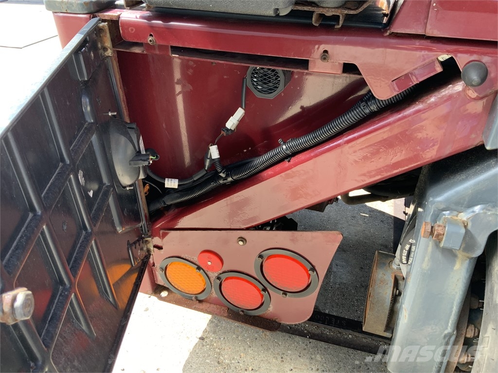 Moffett-kooi M4 25.4 Carrelli elevatori diesel