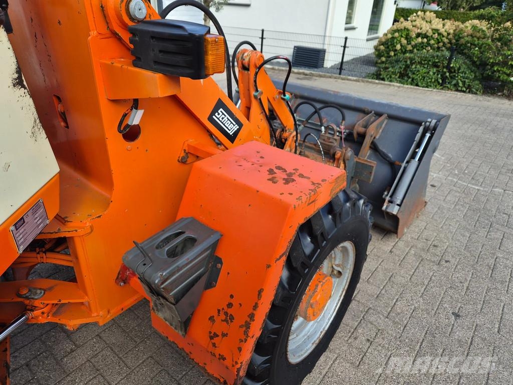Schaeff Skl835 loader shovel bak en lepels terex Miniladers