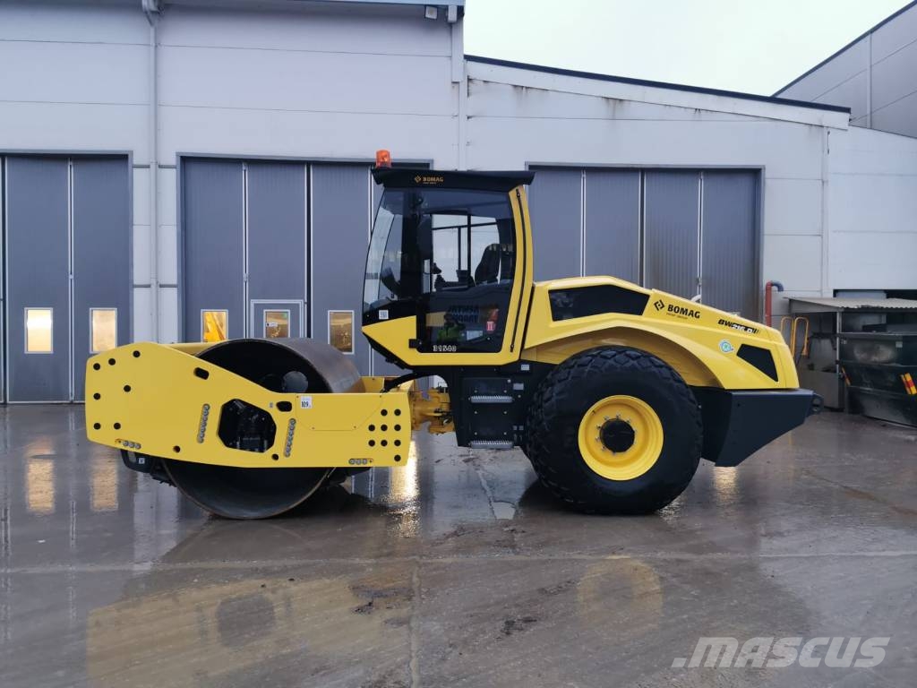 Bomag BW216D-5 Walce jednobębnowe