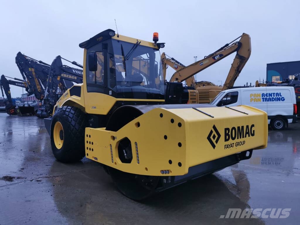 Bomag BW216D-5 Walce jednobębnowe