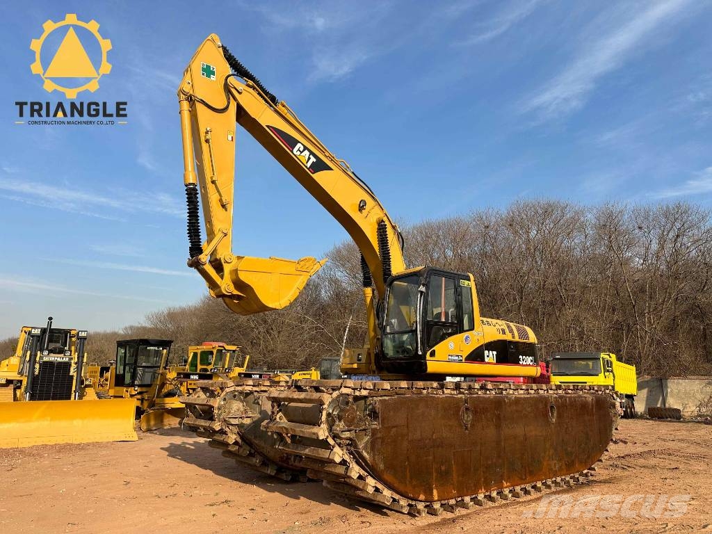 CAT 320 C L Amfibijski bagri