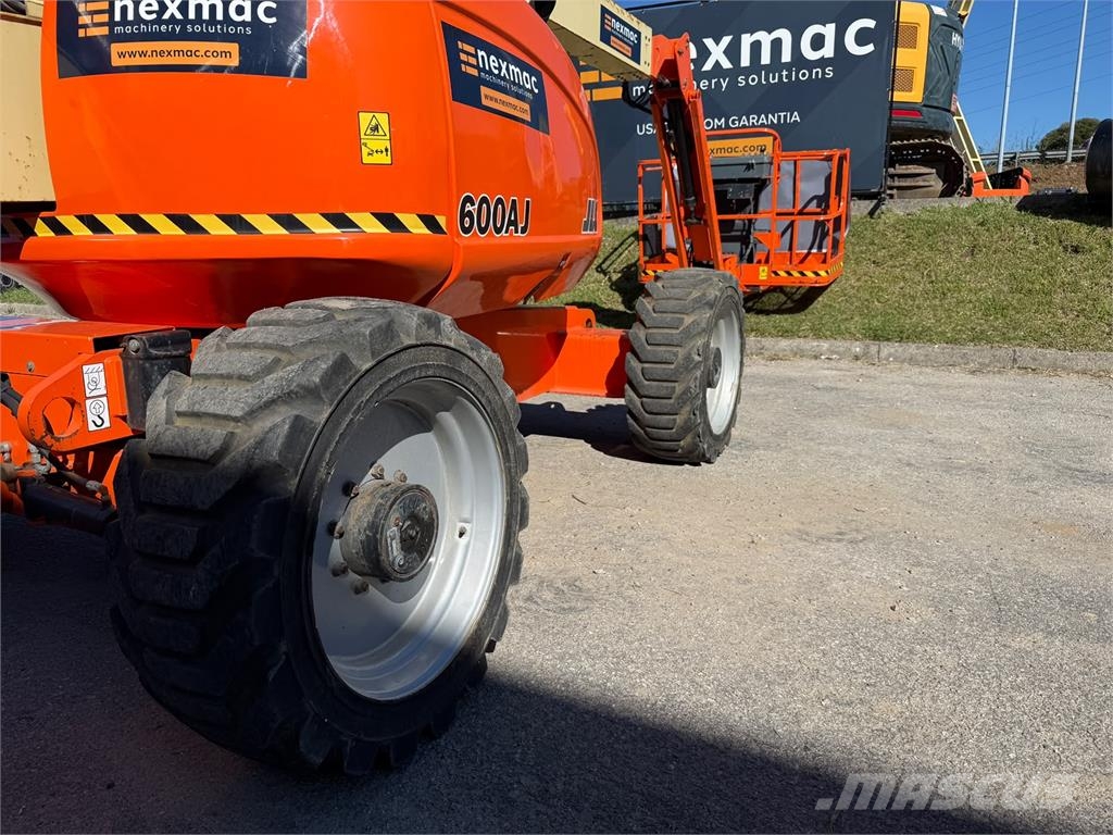 JLG 600AJ Piattaforme a braccio articolato