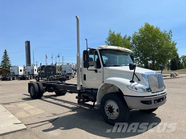 International Durastar 4X2 Φορτηγά Σασί