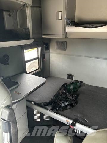 Kenworth T880 6X4 Tegljači