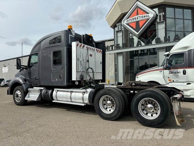 Kenworth T880 6X4 Tegljači