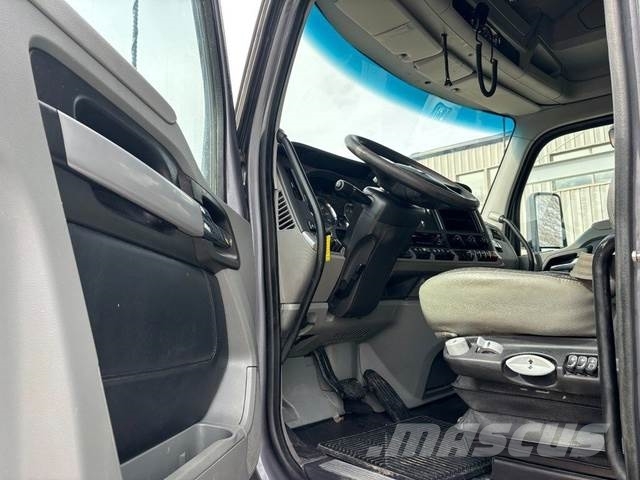 Kenworth T880 6X4 Tegljači