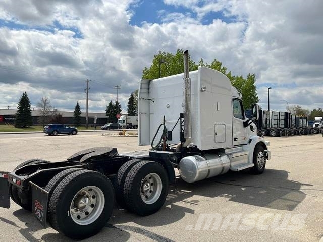 Peterbilt 567 6X4 트랙터 유닛